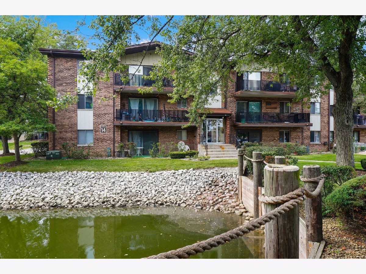 Sandpiper South Crestwood IL, Condominiums For Sale & For Rent Sadie Winter Dana Cohen