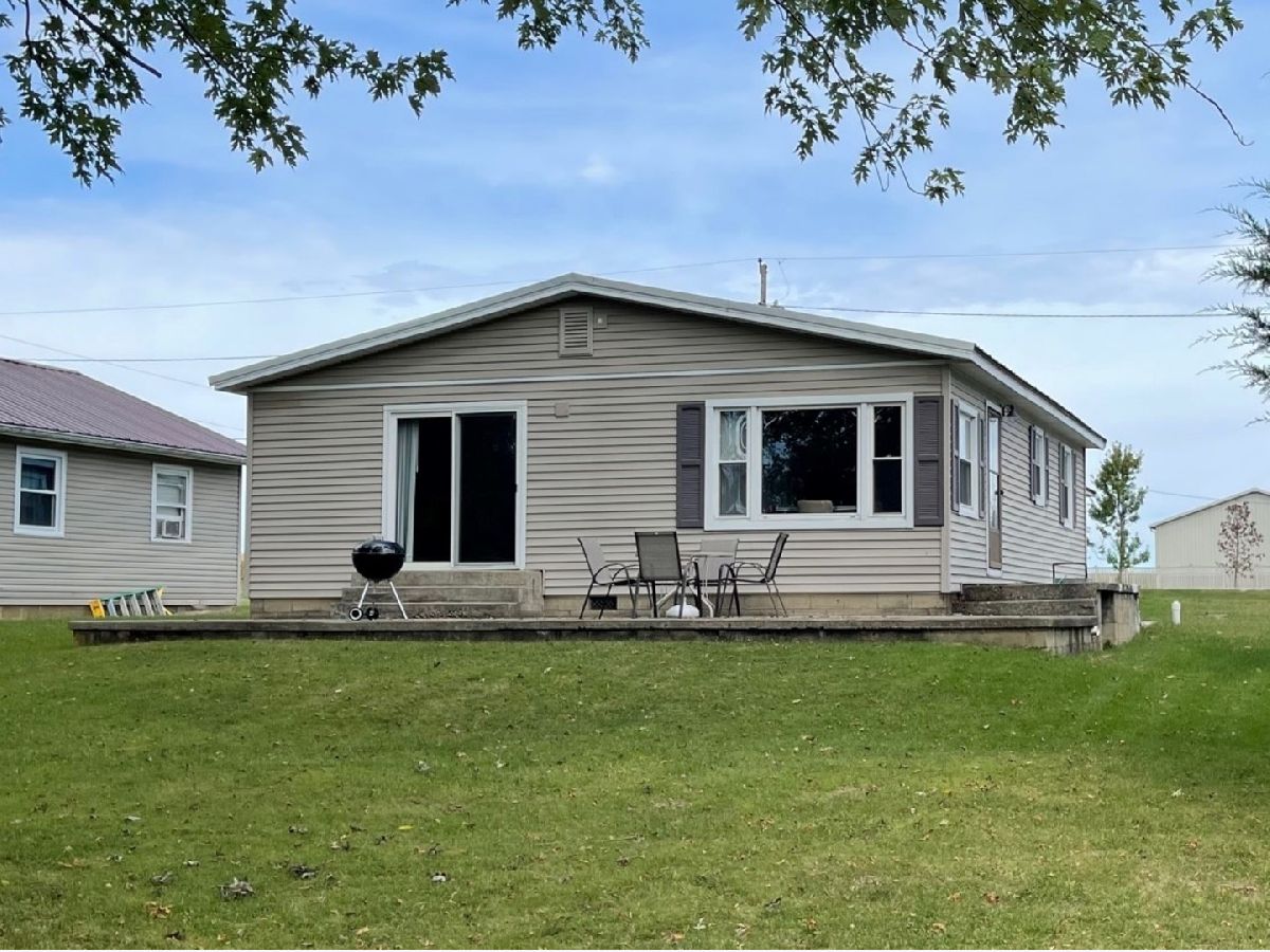  Sold Neoga Illinois, 6 Clear Creek