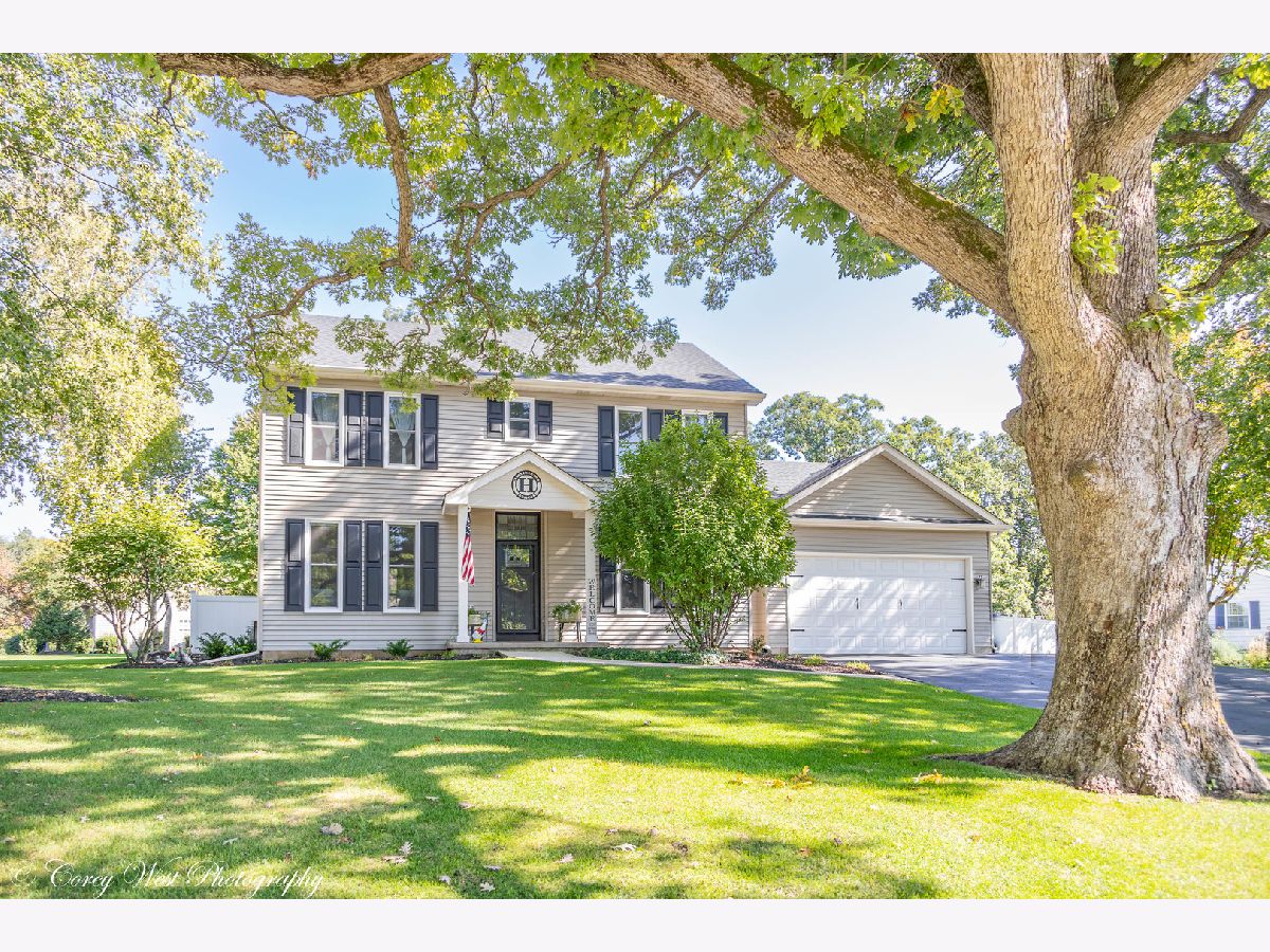 Homes Sold Ellwood Greens Genoa Illinois, 11934 Ellwood Greens