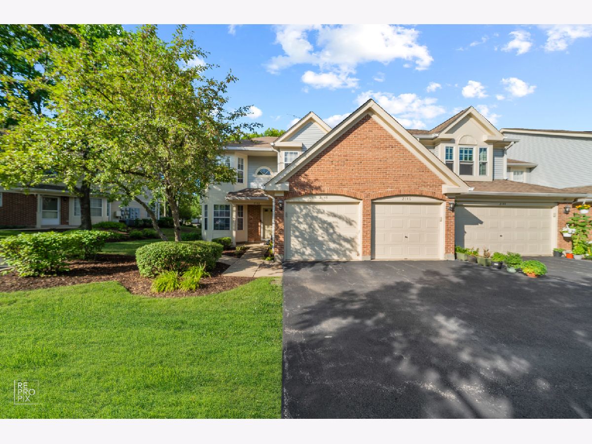 Townhomes & Condos & Homes Rented Mayfair Station Hanover Park Illinois, 2146 Camden