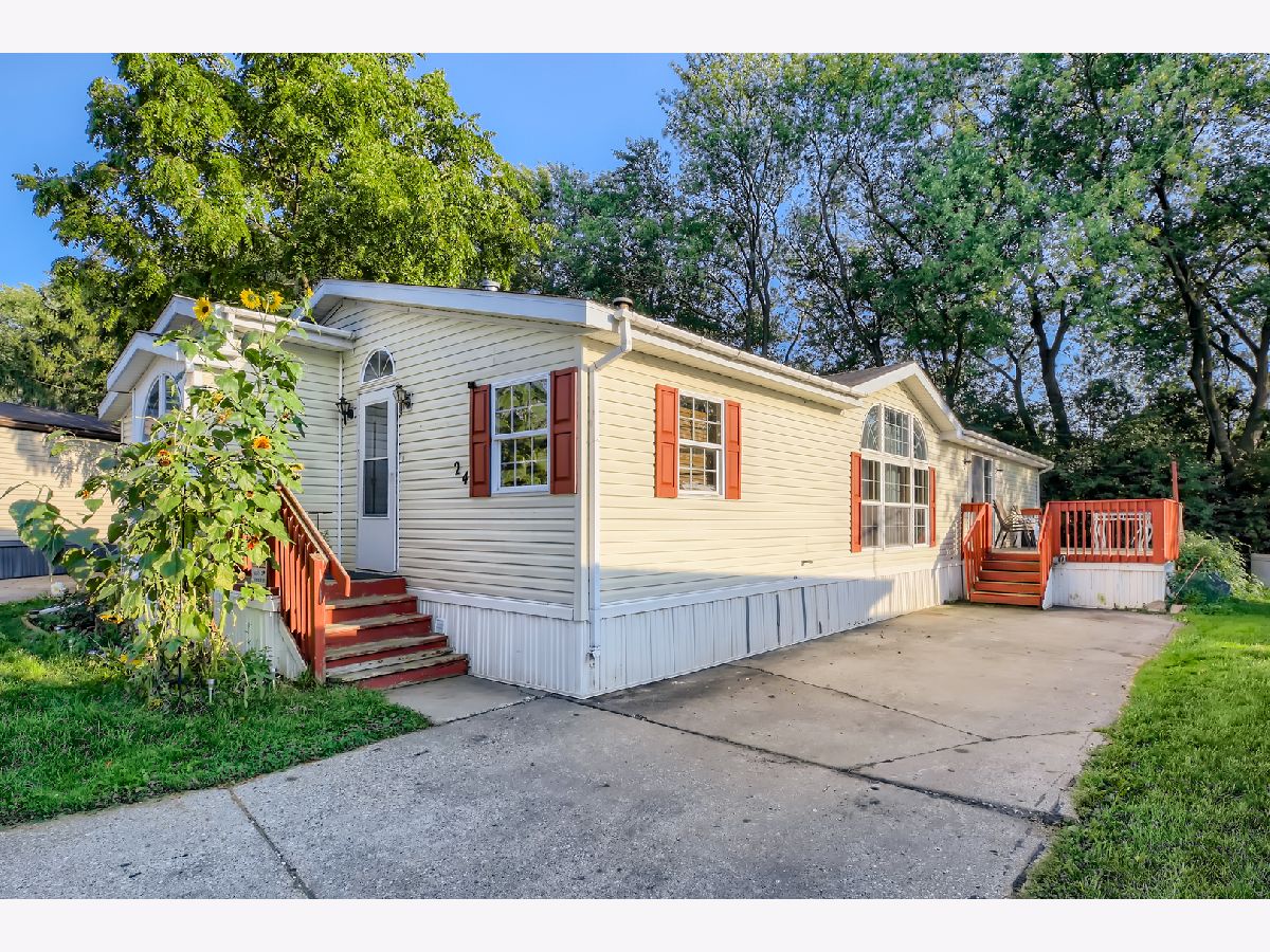 Subdivision Sold Whippletree Village Wheeling Illinois, 24 Brougham