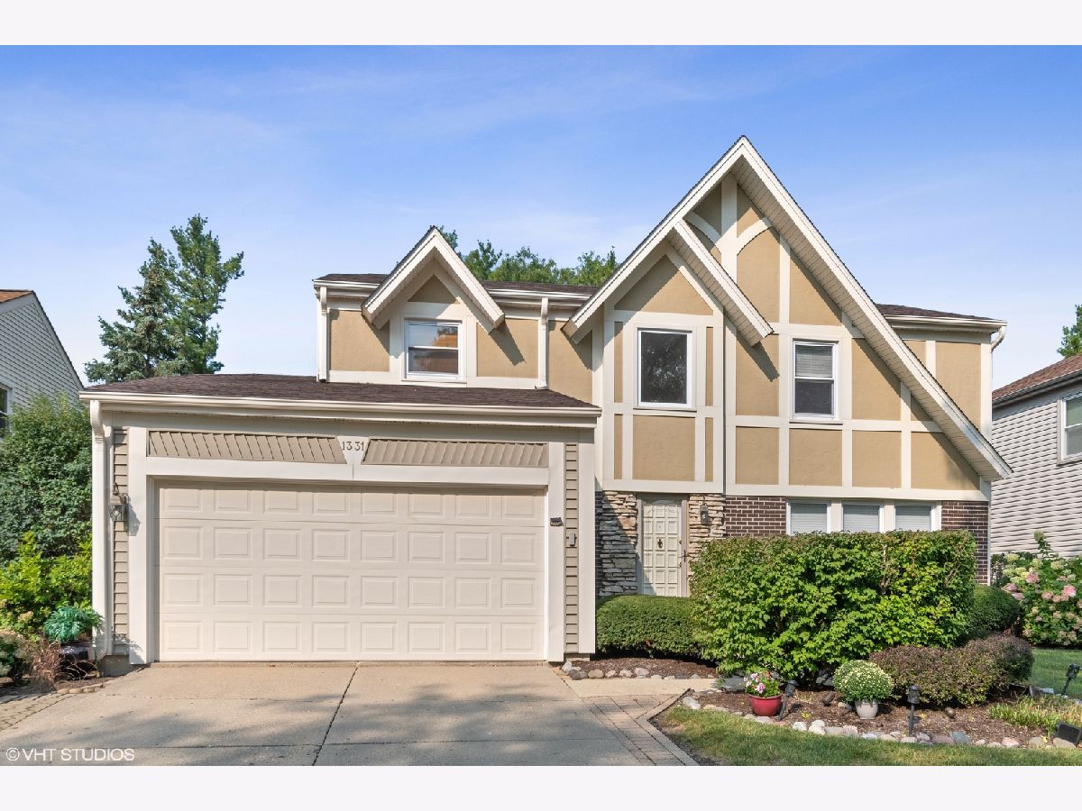 Homes Sold Devonshire Buffalo Grove Illinois, 1331 Devonshire