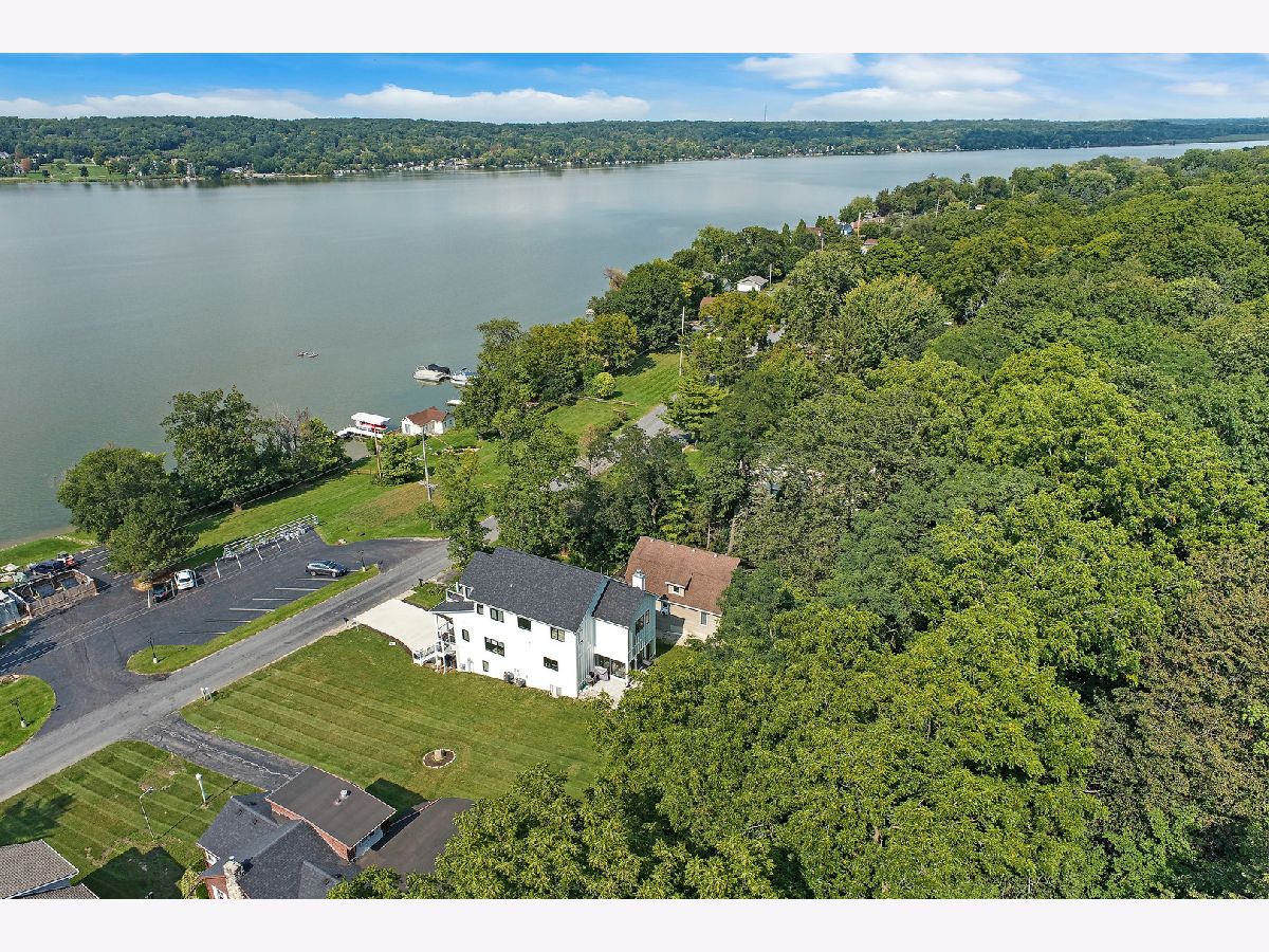  Sold Geneva Wisconsin, W4173 West End