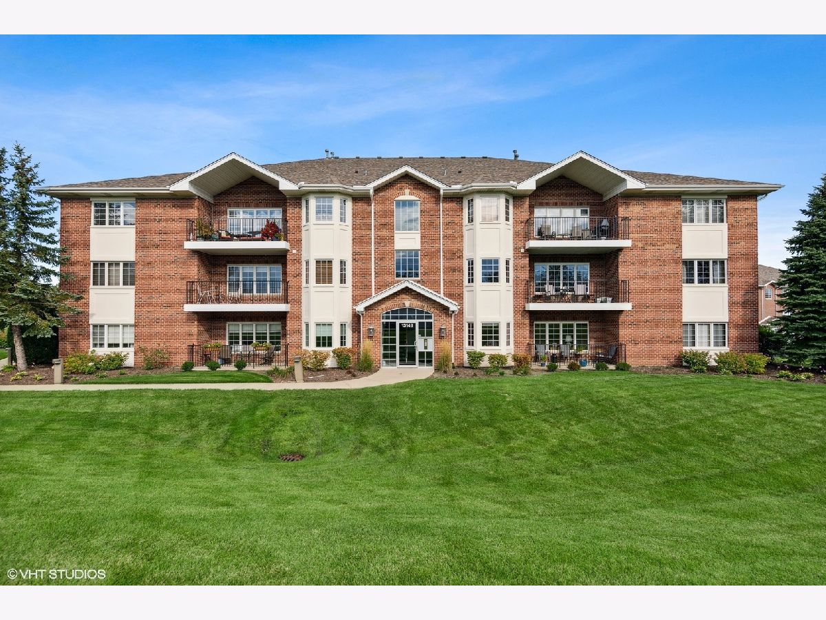 Condominiums Sold Laurel Glen Palos Heights Illinois, 13149 Forest Ridge