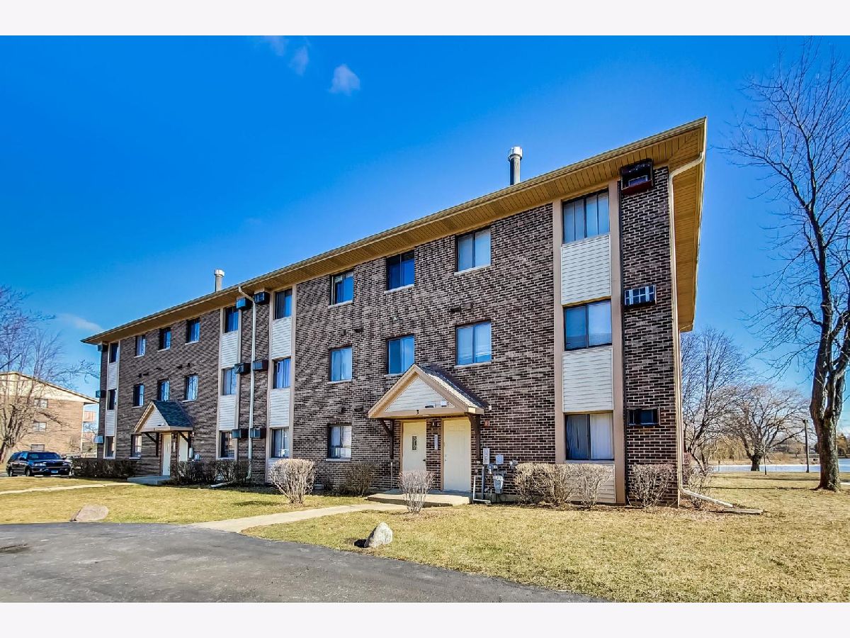 Condos & Townhomes Rented The Willows Vernon Hills Illinois, 6 Echo