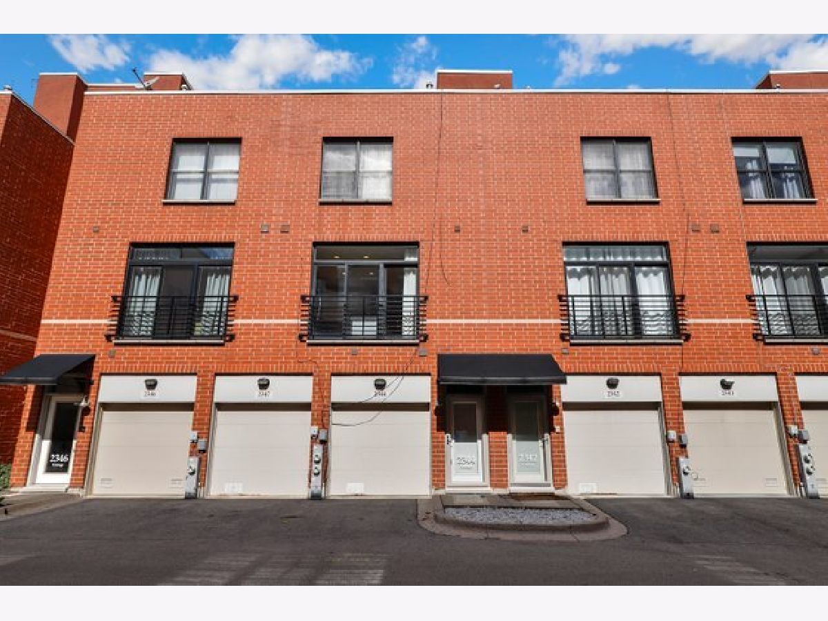Townhomes & Homes Sold Riverwalk Chicago Illinois, 2344 George