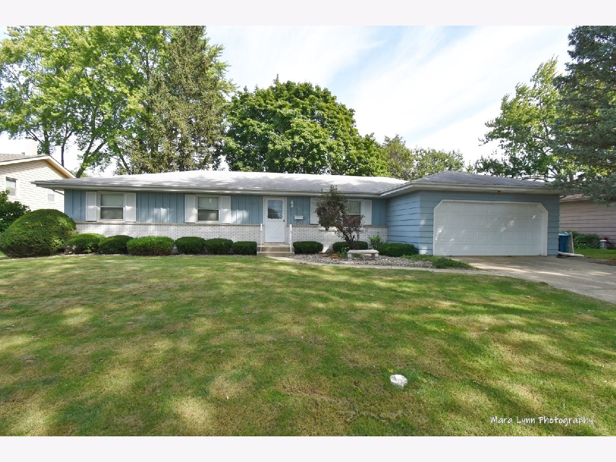 Homes Sold Heathercrest Aurora Illinois, 1701 Heather