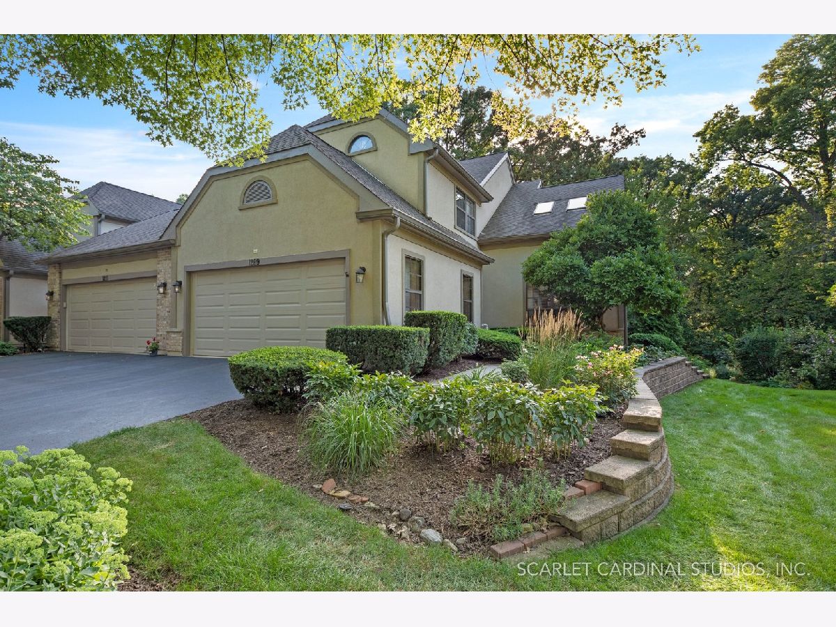 Townhomes Sold Hobson Oaks Naperville Illinois, 1269 Hobson Oaks