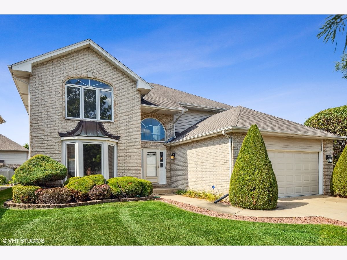 Homes & Condos & Townhomes Sold Eagle Ridge Oak Lawn Illinois, 10804 Lockwood
