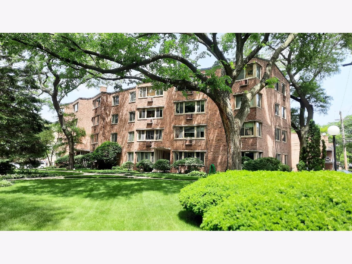 Condos & Townhomes Sold Winchester Hood Extension B Chicago Illinois, 1918 Hood