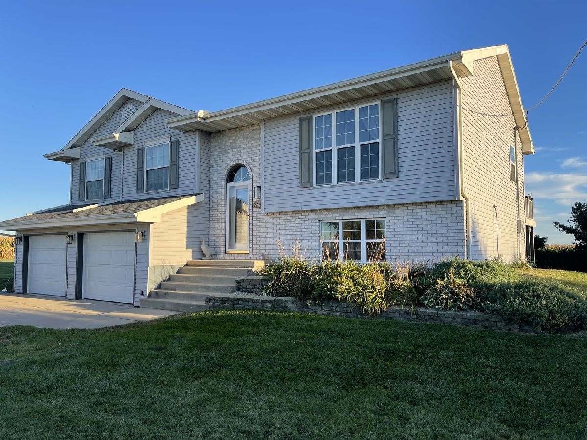  Sold Arlington Illinois, 34356 2100 North