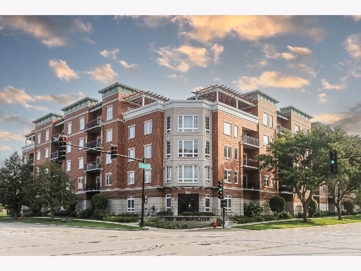 Condominiums Sold The Metropolitan Palatine Illinois, 235 Smith
