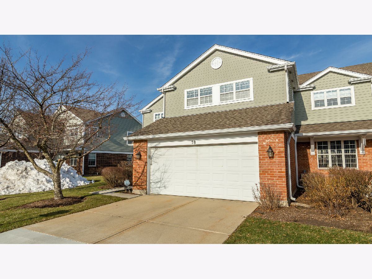Townhomes For Sale Winchester North Northbrook Illinois, 78 Caribou Crossing