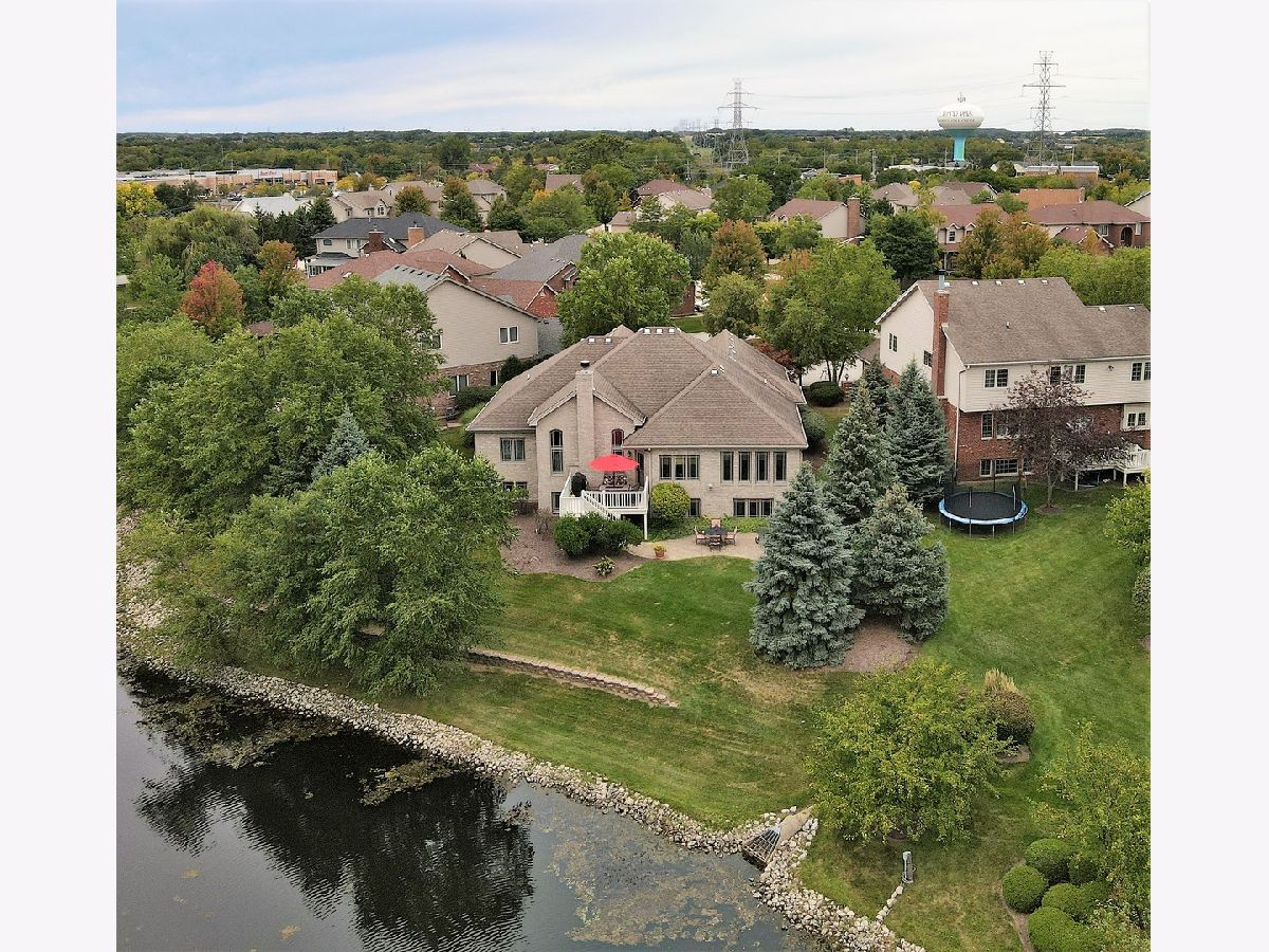 Condos & Townhomes & Homes Sold Fountain Hills Orland Park Illinois, 18107 Fountain Mist