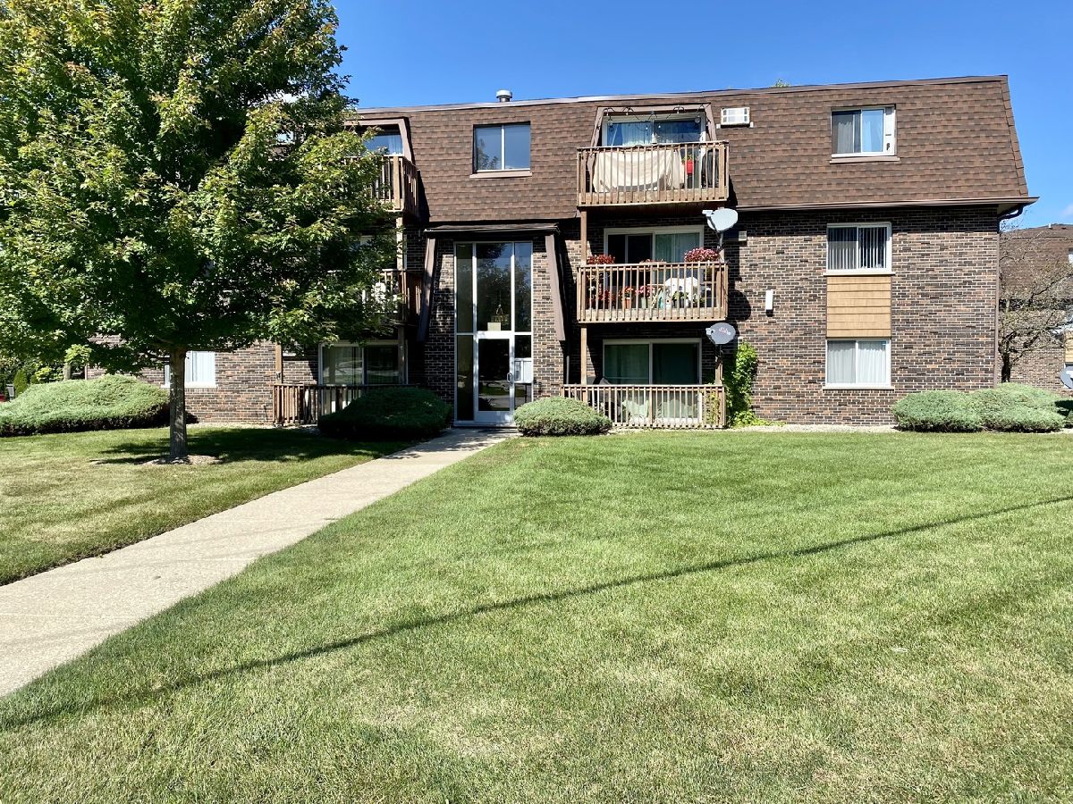 Condominiums Sold Wolf Point Mokena Illinois, 19398 Wolf