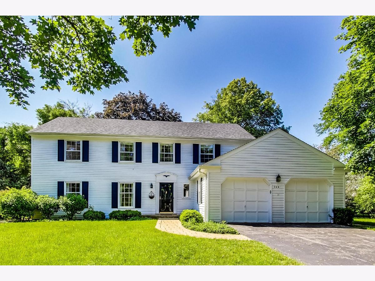 Homes Sold St Stephens Green Northbrook Illinois, 2441 Shannon
