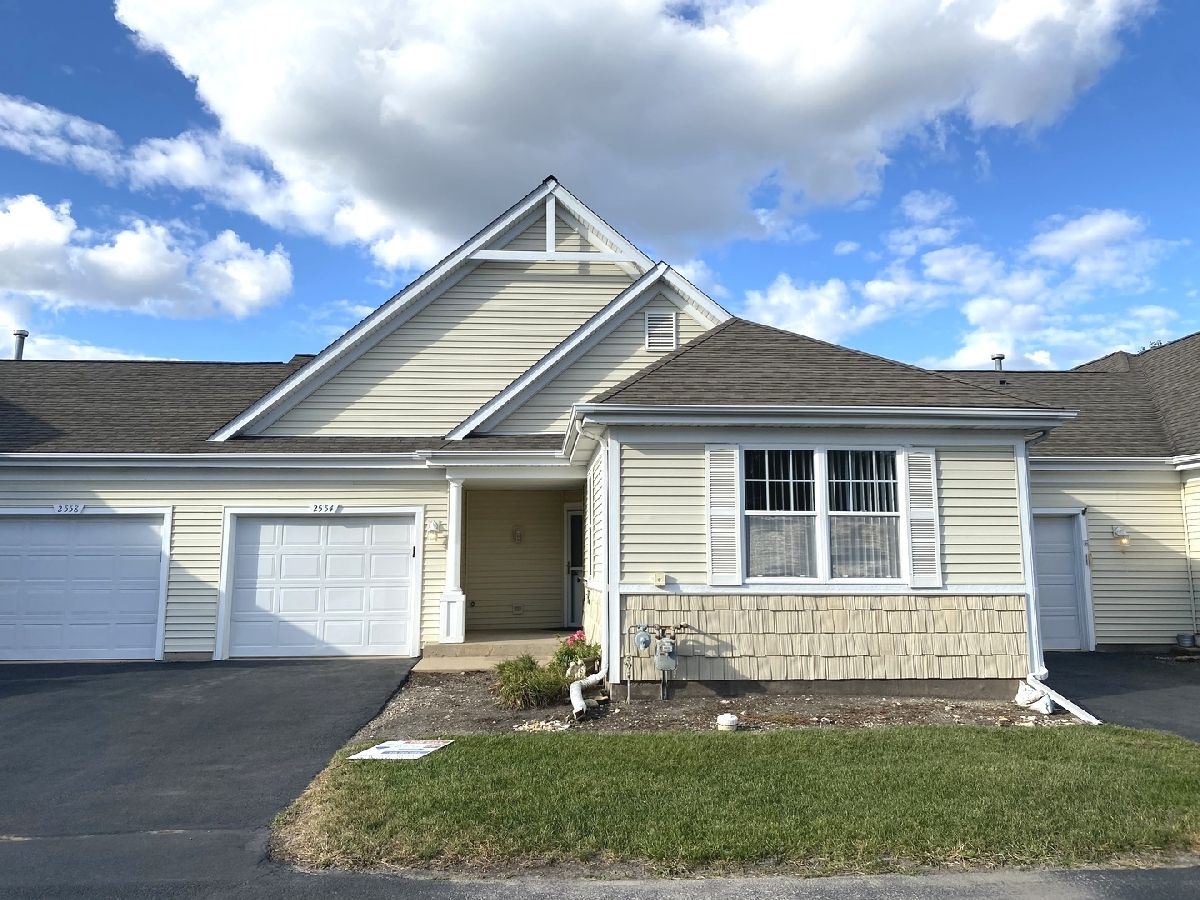 Condos & Townhomes Sold Park Place On The Green Crest Hill Illinois, 2554 Grant Park