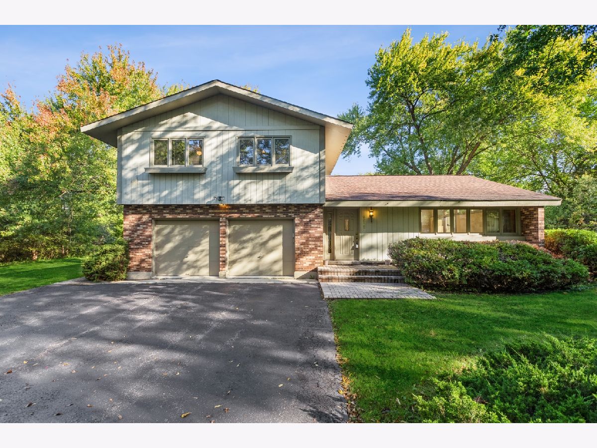 Homes Sold Forest Hills Crystal Lake Illinois, 9512 Ballard