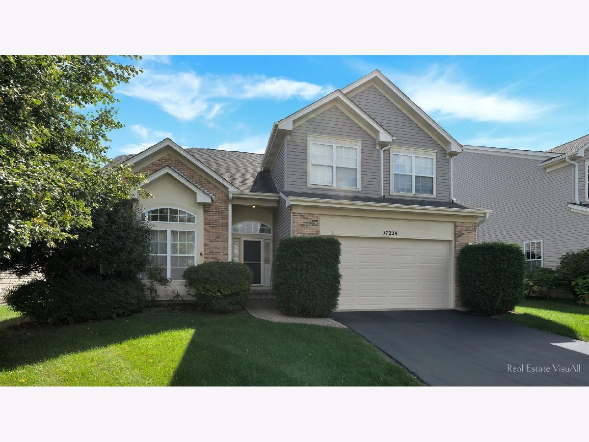 Homes Rented Deerpath Lake Villa Illinois, 37224 Deerpath