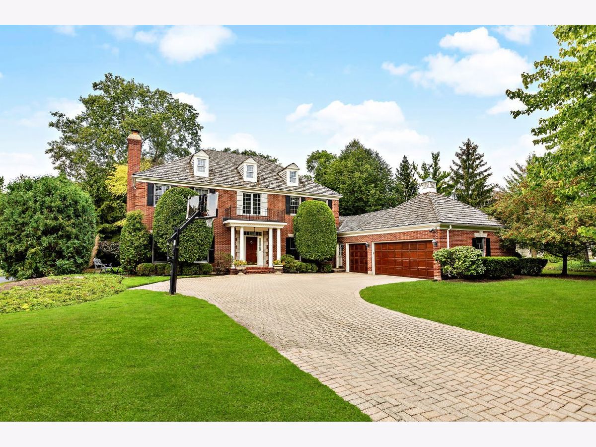Homes Sold Arbor Ridge Lake Forest Illinois, 1056 Sir William