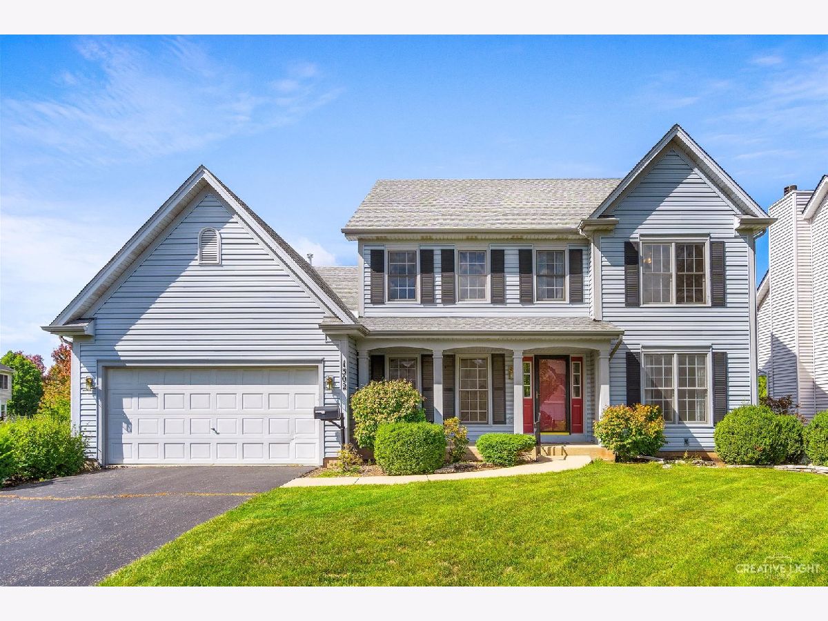 Homes Sold Hartfield Estates North Aurora Illinois, 1302 Meadow