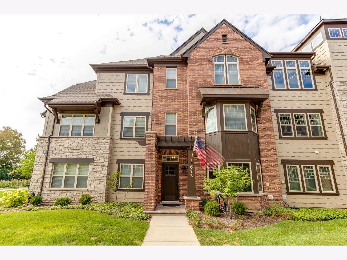 Townhomes Sold Parkside Of Libertyville Libertyville Illinois, 672 Parkside