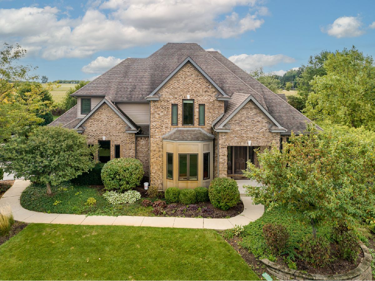 Homes Sold Forest Ridge Spring Grove Illinois, 3825 Redwood