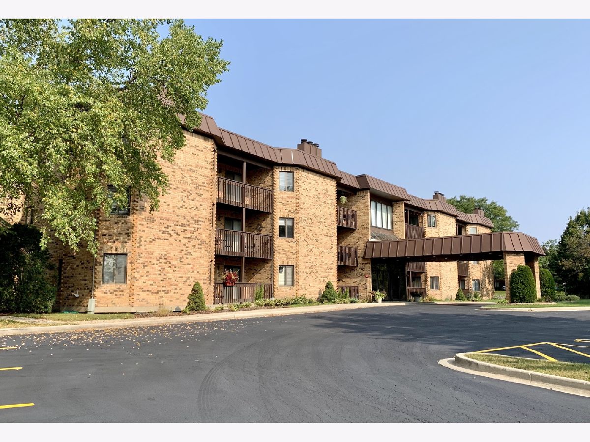 Condominiums Sold Torrey Pines Condominiums Lisle Illinois, 2880 Torrey Pine