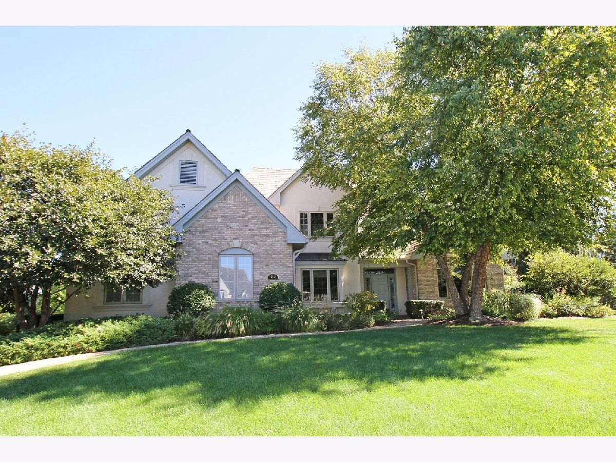 Homes Sold River Bend Libertyville Illinois, 5233 River Bend