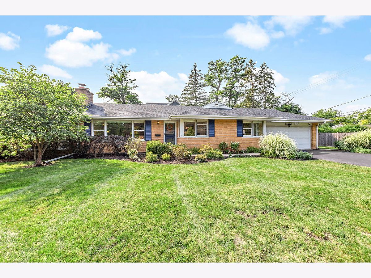 Homes & Condos & Townhomes Sold Swainwood Glenview Illinois, 2400 Fir