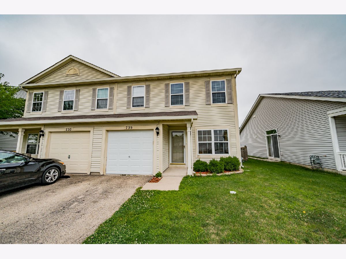 Homes & Townhomes Rented Lakewood Falls Romeoville Illinois, 735 Zachary