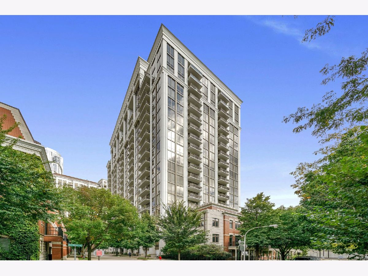 Condominiums Sold Museum Park Tower Chicago Illinois, 1335 Prairie