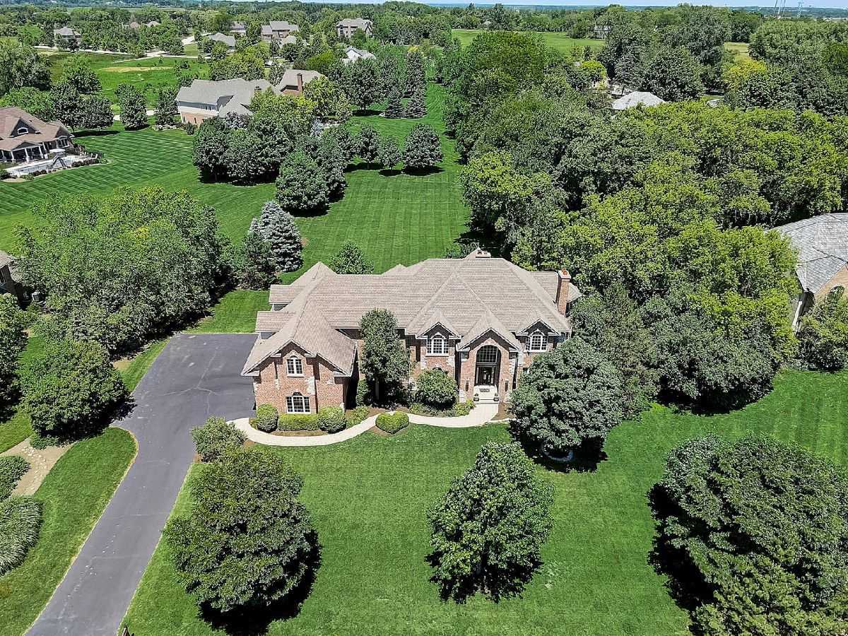 Homes Sold White Birch Meadows Hawthorn Woods Illinois, 62 Deer Point