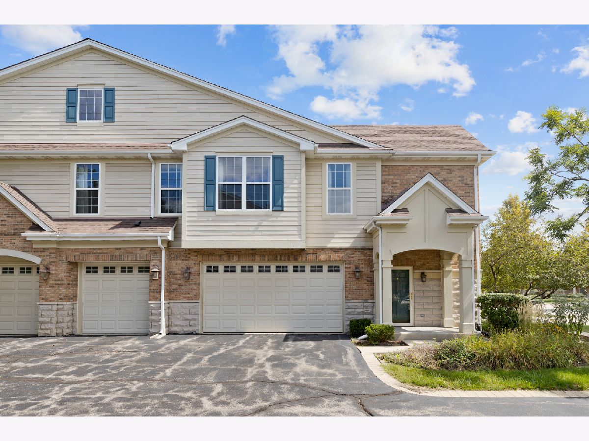 Condos & Townhomes & Homes Rented Lion's Gate Schaumburg Illinois, 1376 Scarboro