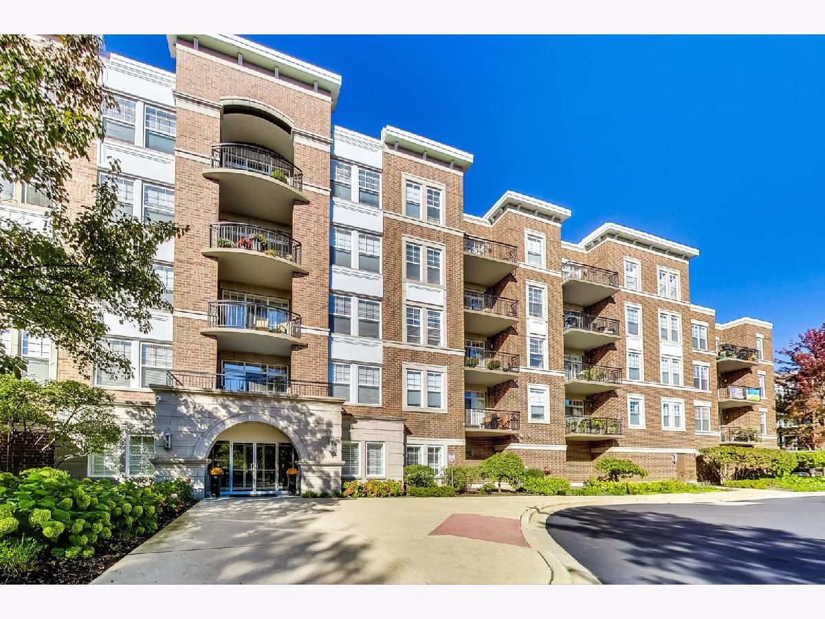Condominiums Sold The Preserve Palatine Illinois, 455 Wood