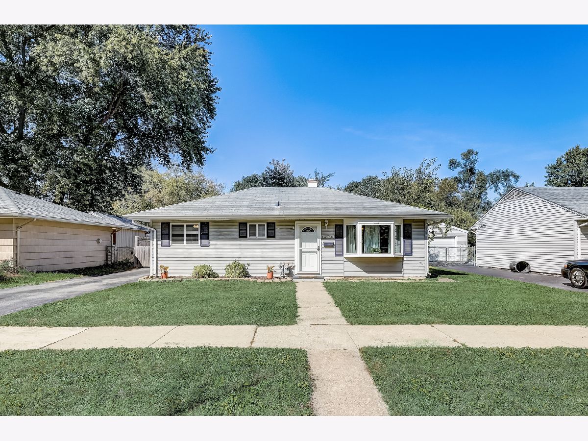 Homes & Condos & Townhomes Sold Midlothian Gardens Midlothian Illinois, 14950 Terrace