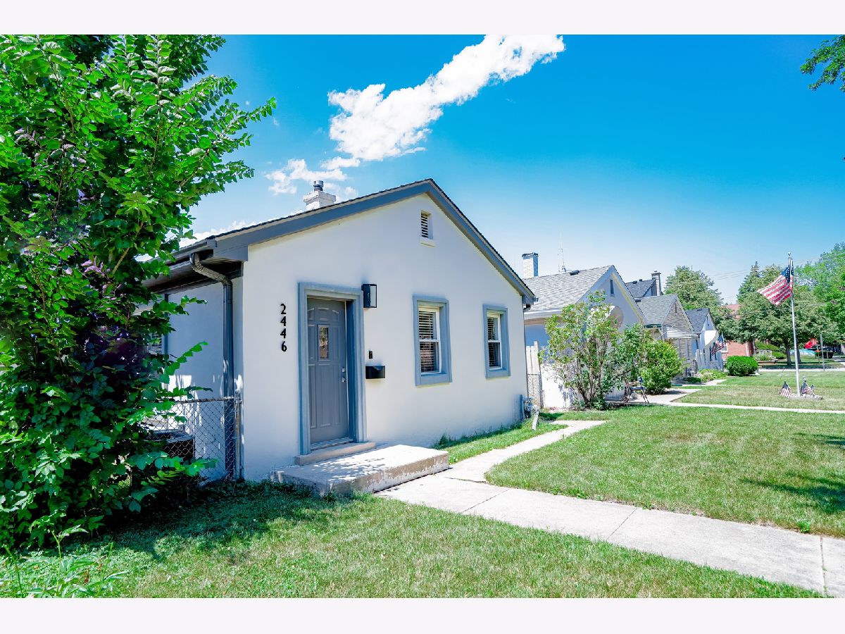 Condominiums & Homes Sold Thatcher Woods River Grove Illinois, 2446 Elm