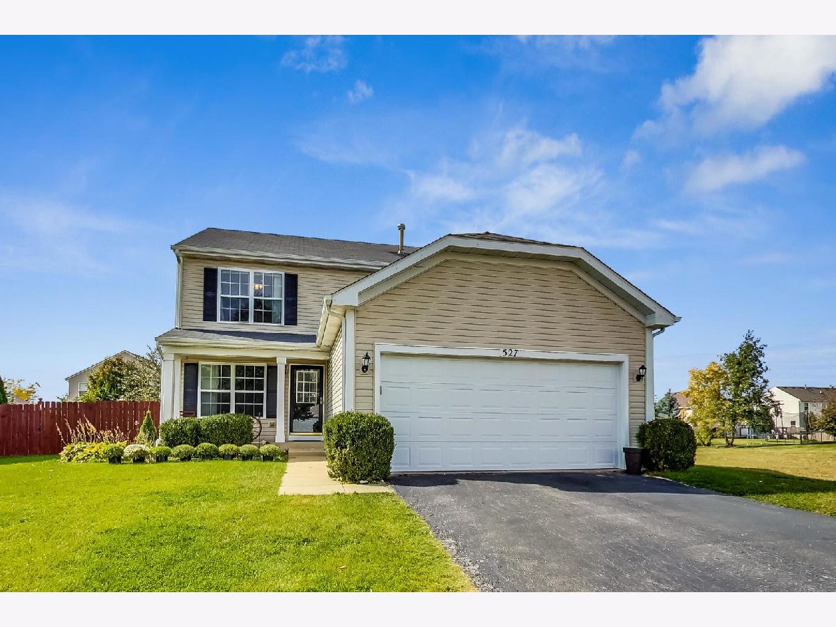 Homes & Condos & Townhomes Sold Meadows At Countrybrook Harvard Illinois, 527 Driftwood