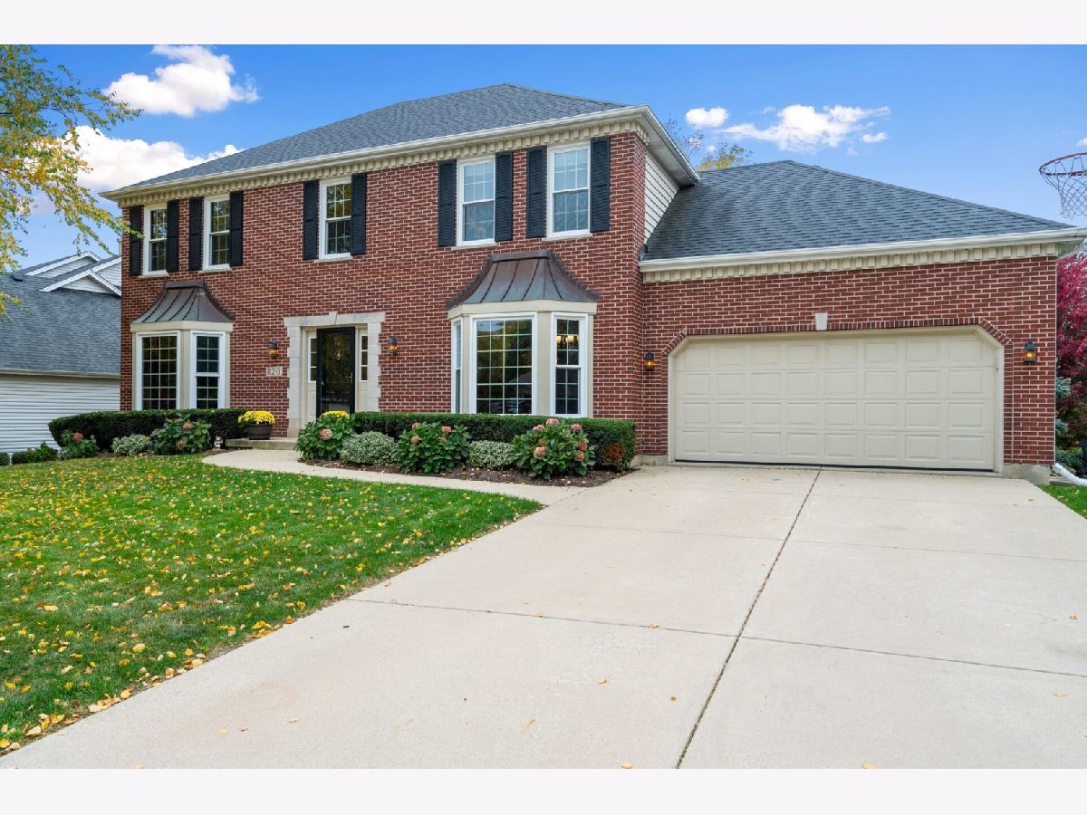 Homes Sold Windstone Sugar Grove Illinois, 820 Queens Gate