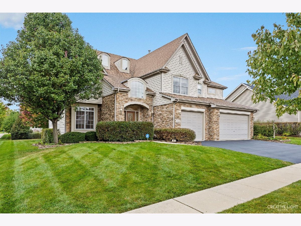 Homes & Townhomes Rented Mill Creek Geneva Illinois, 0S642 Brannon