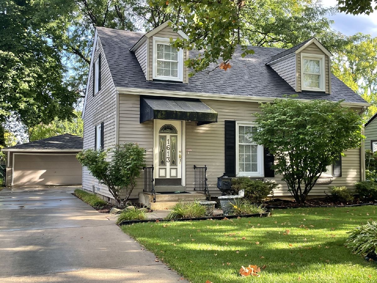 Homes Sold Marquette Gardens Joliet Illinois, 1613 Jones