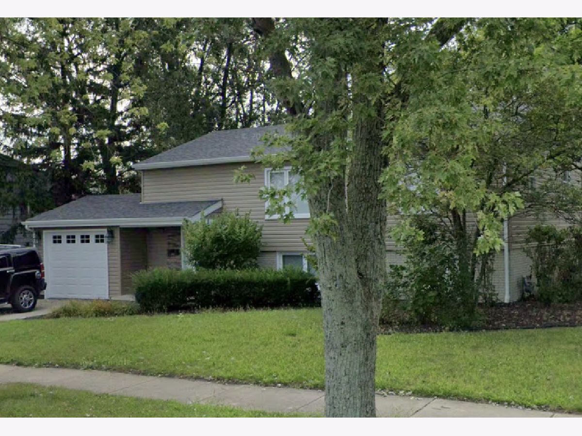 Homes Rented Fairway Orland Park Illinois, 8925 Golfview