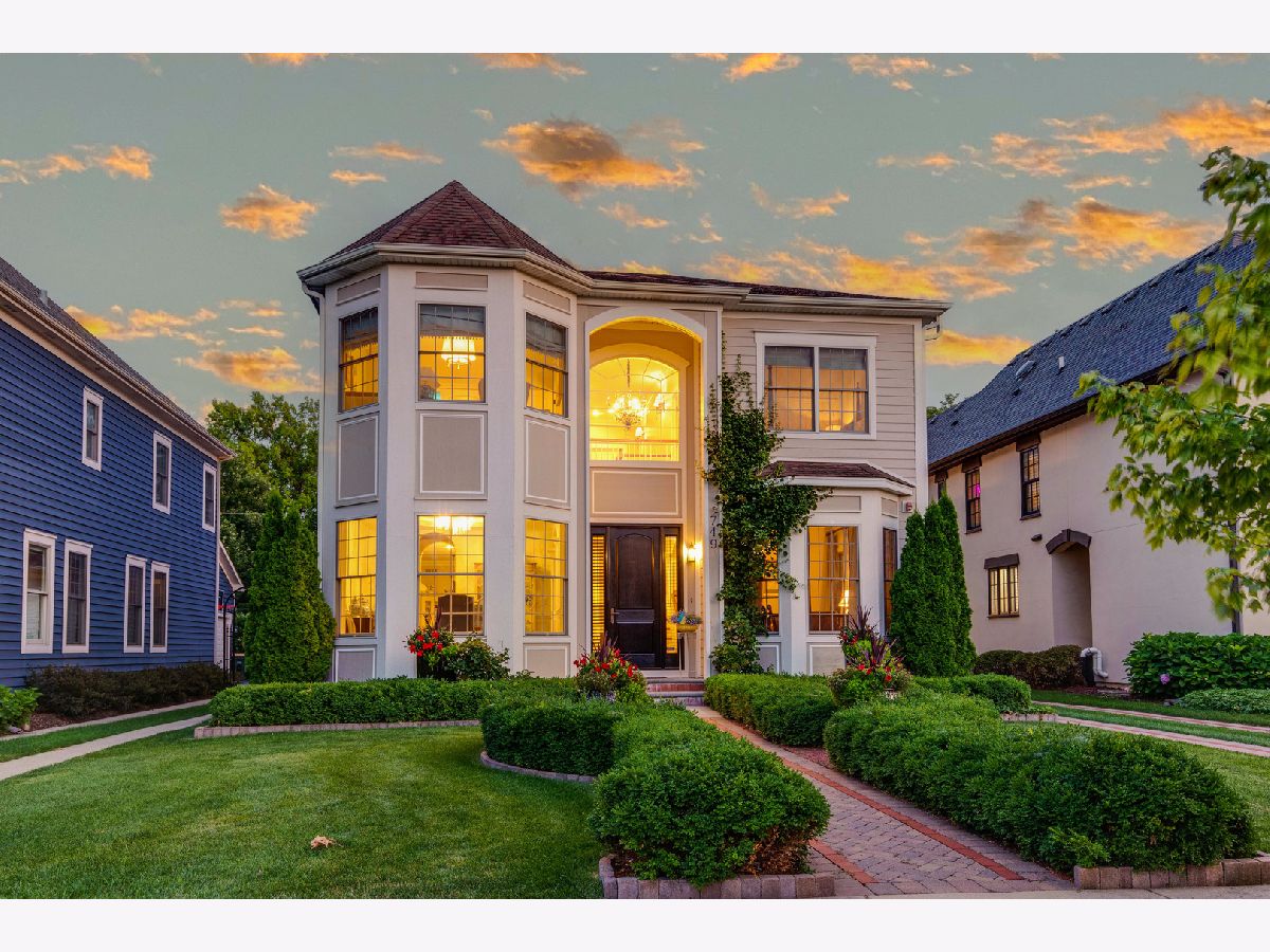 Homes Sold Sunnyside Park Libertyville Illinois, 749 Sunnyside