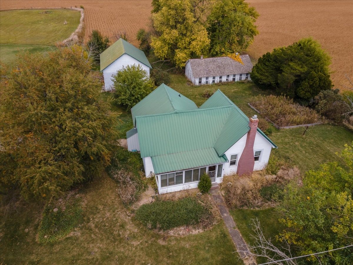  Sold Cooksville Illinois, 30550 1700 North