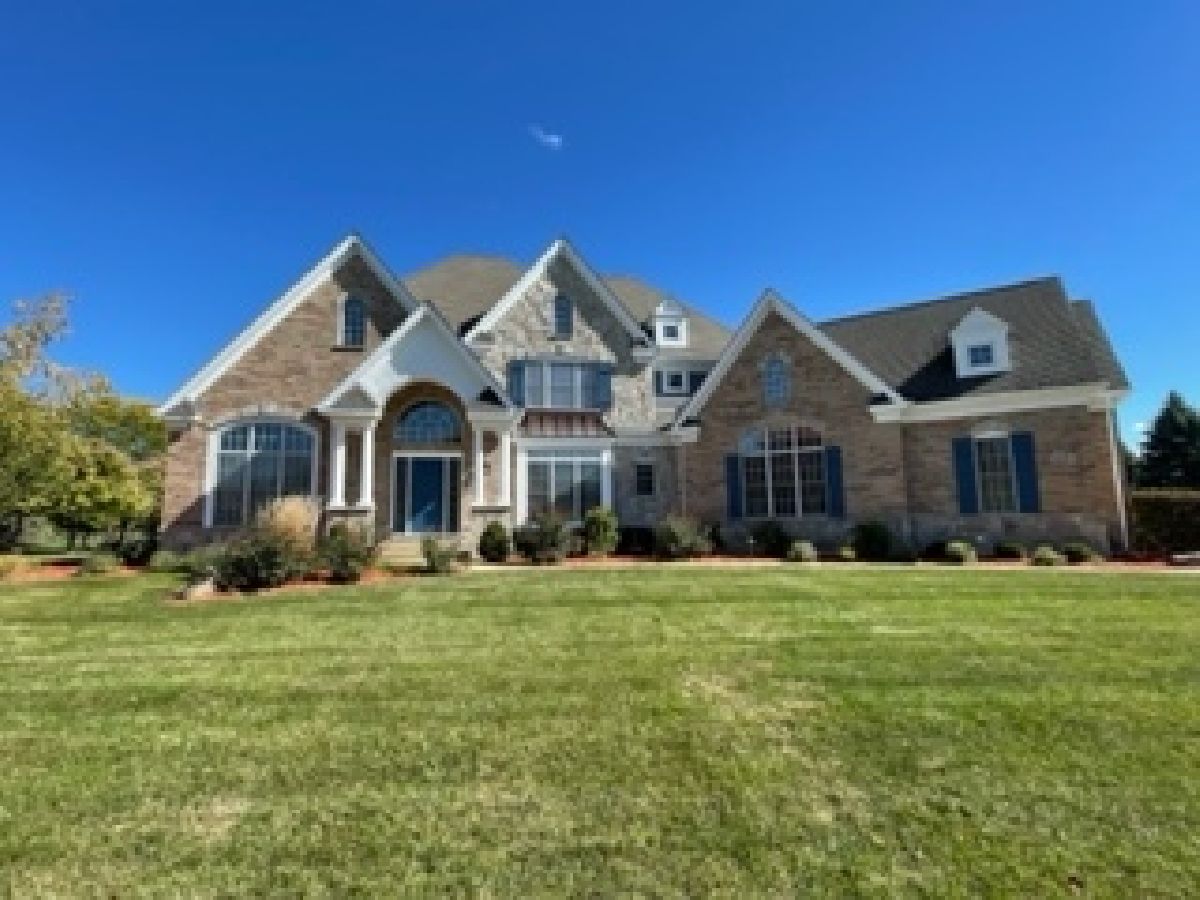 Homes Sold Harvest Glen Cary Illinois, 28413 Harvest Glen