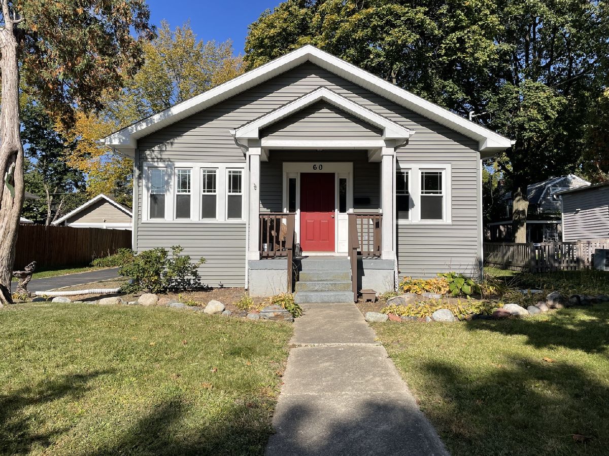Homes Sold Pomeroys Addn Crystal Lake Illinois, 60 Maple
