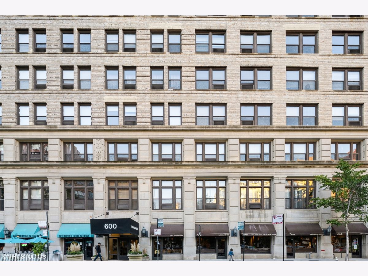 Condominiums Sold The Transportation Building Chicago Illinois, 600 Dearborn