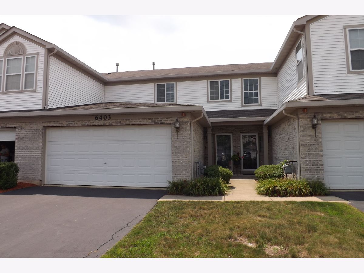 Homes & Townhomes & Condos Sold Gleneagle Trail Matteson Illinois, 6403 Gray Hawk