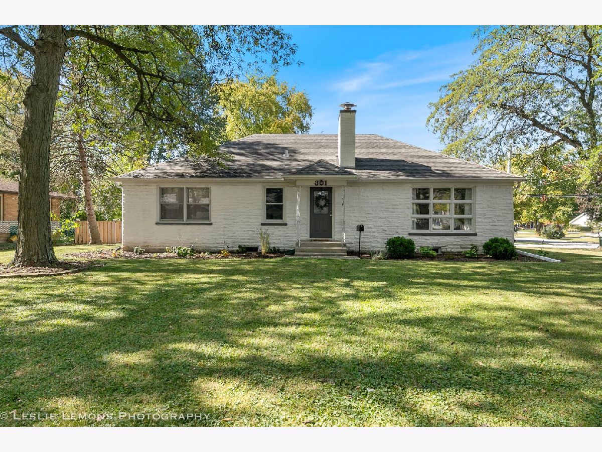 Homes Sold Country Club Estates Aurora Illinois, 301 Rosedale