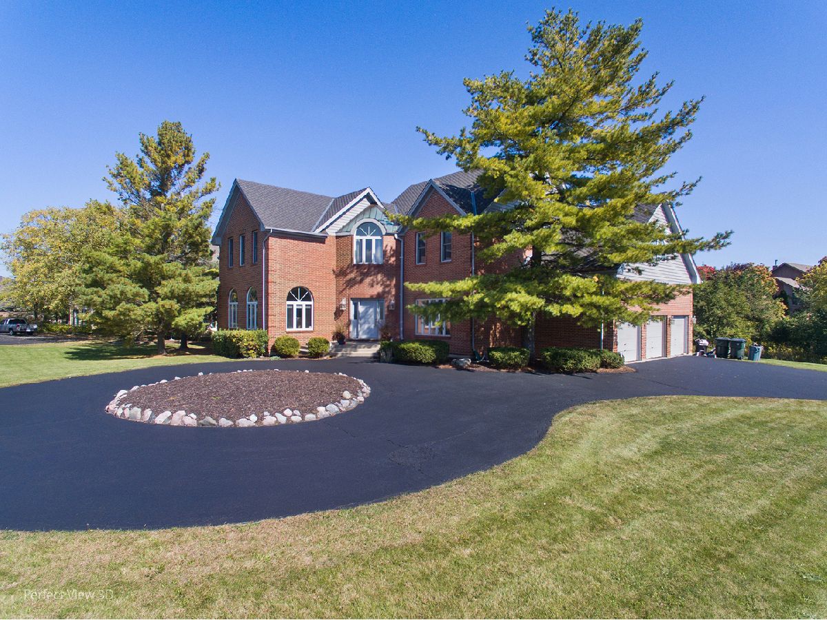 Homes Sold Countryside Lake Mundelein Illinois, 26815 Longmeadow